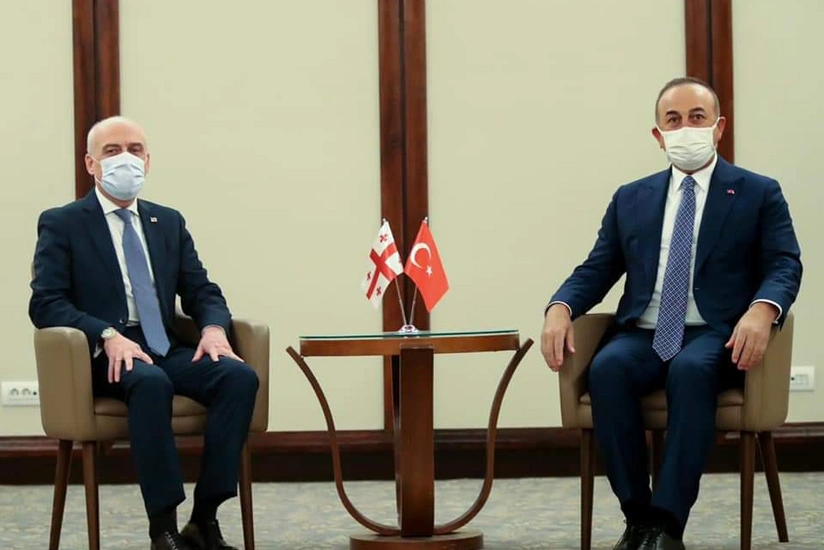 Türkiyə və Gürcüstan XİN başçıları regional məsələləri müzakirə ediblər