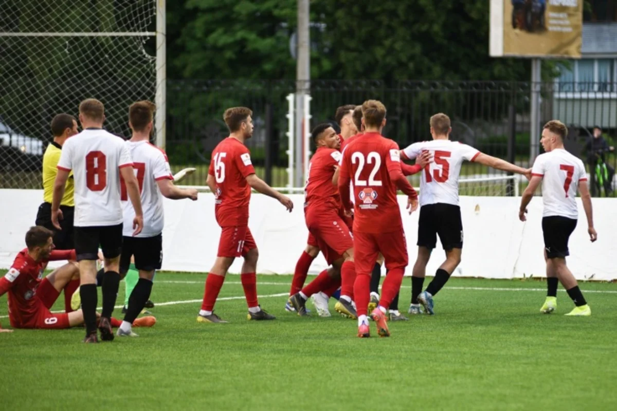 Futbolçular arasında kütləvi dava olub, 34 nəfər saxlanılıb