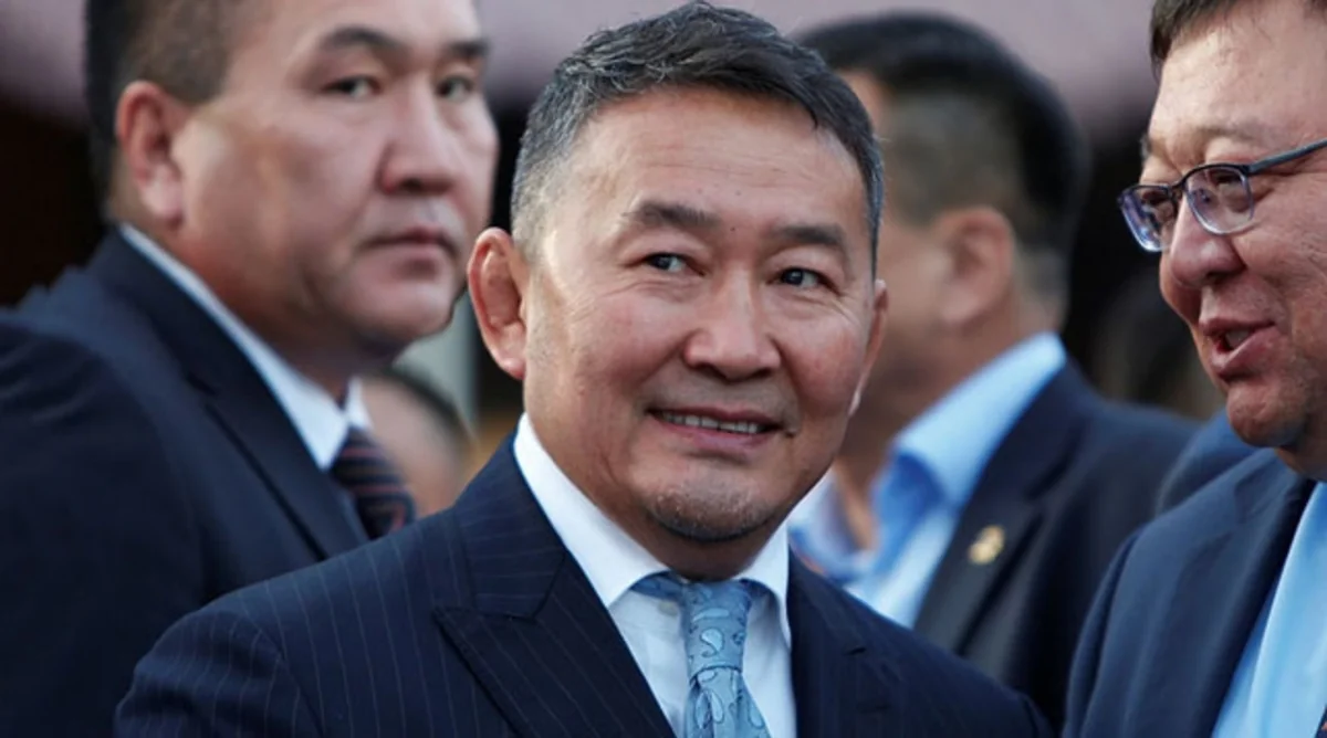 Экс-президента Монголии вызвали на допрос по делу о хищении угля
