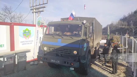 Сегодня по дороге Ханкенди - Лачын беспрепятственно проехали 36 автомобилей миротворцев