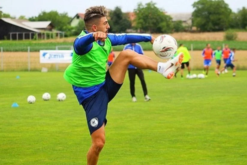 “Kukesi”nin futbolçusu: “Qarabağ”ın yaxşı keyfiyyətləri var”