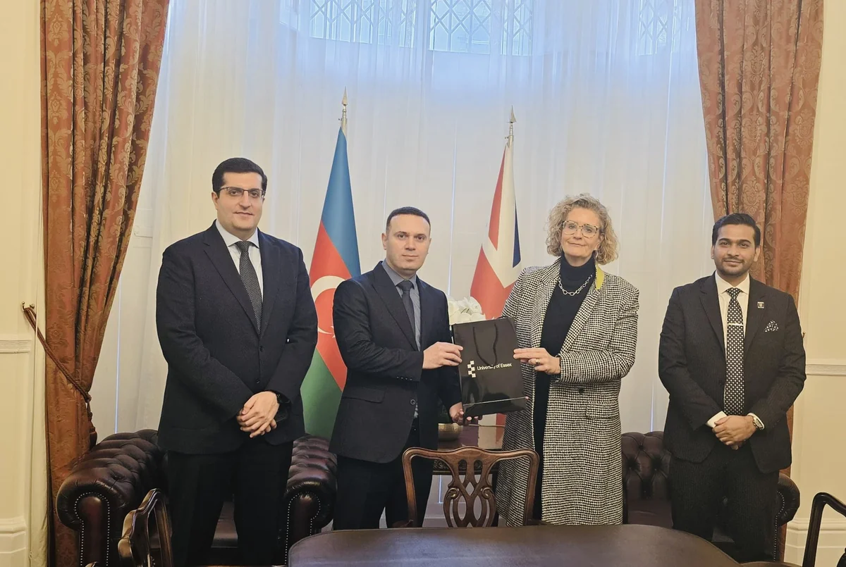 Azərbaycan və Böyük Britaniya arasında təhsil sahəsində əməkdaşlıq müzakirə olunub