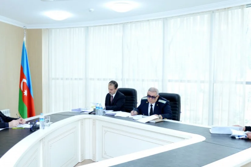 Ədliyyə naziri Qusarda vətəndaşları qəbul edib