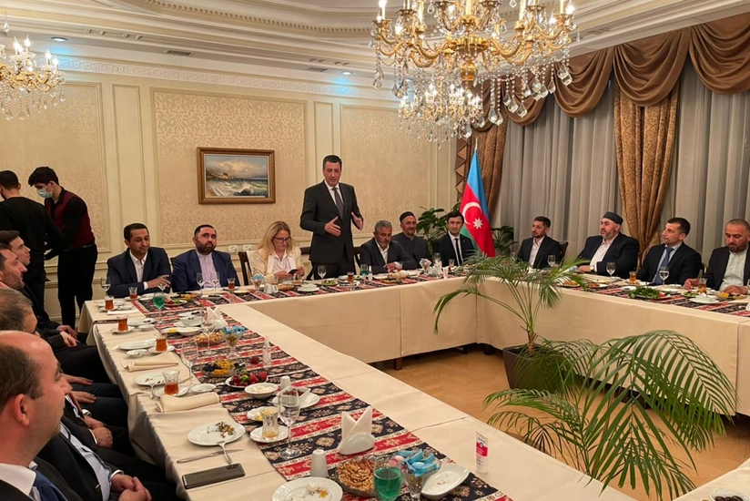 Azərbaycanın Gürcüstandakı səfirliyi iftar süfrəsi təşkil edib