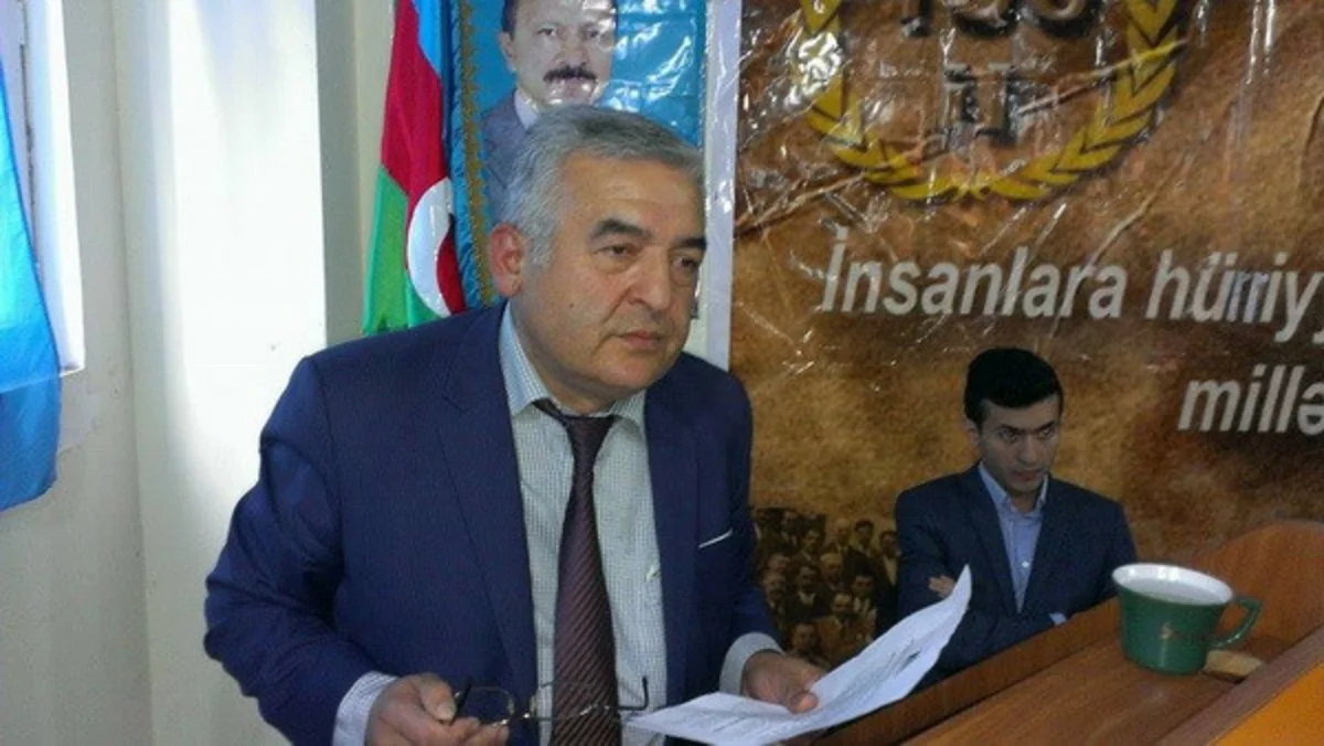 ​Əlövsət Talışxanlı Müsavat Partiyasından istefa verib