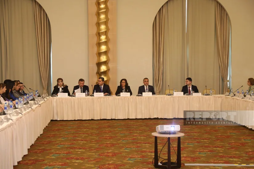 Kollegiya sədri: Azərbaycanda hələ də yetkinlik yaşına çatmayanların evliliyinə rast gəlinir”