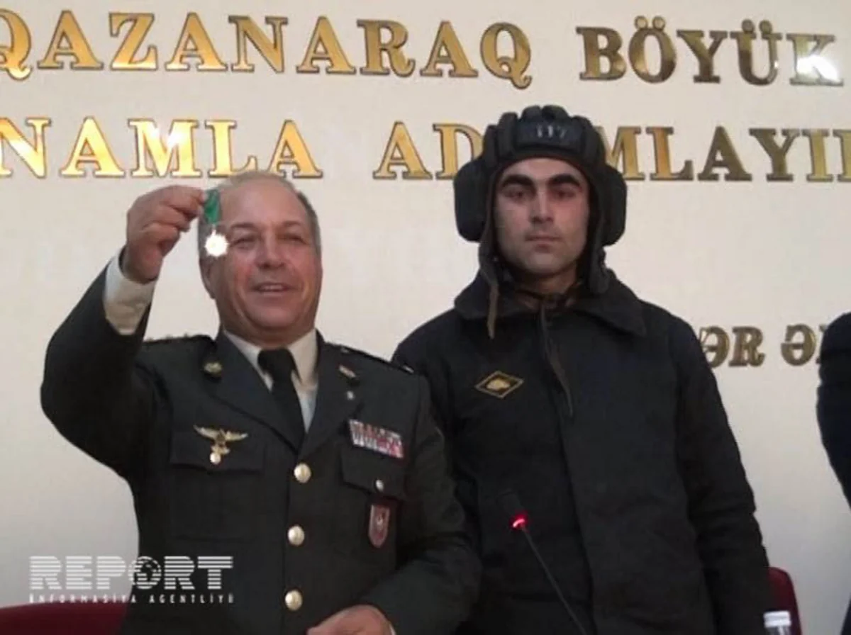 ​Silahlı Qüvvələrin tank tağımının komandiri təltif olunub