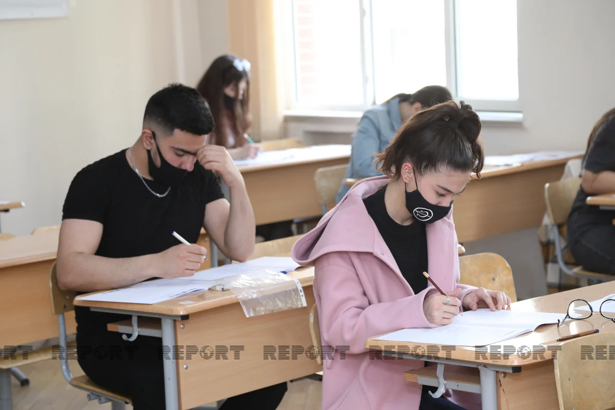 Четыре выпускника набрали высокие баллы на экзамене 12 марта
