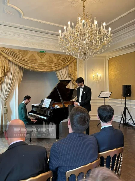 Fransada Heydər Əliyevin anadan olmasının 101 illiyinə həsr olunmuş konsert keçirilib