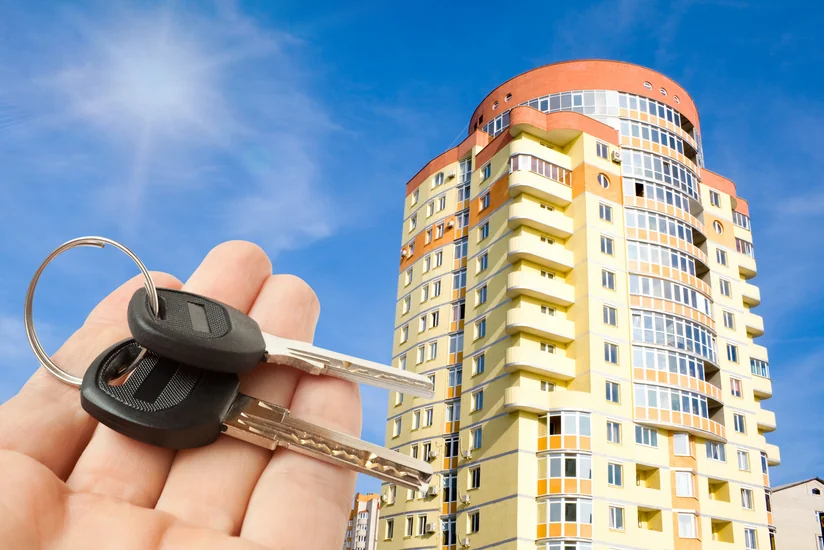 ​Bakıda mənzili banka girov qoyulan qadın dələduzluqla üzləşib