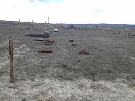 Xızıda 102 ədəd partlamamış hərbi sursat aşkar edilib