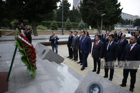 OTS agriculture ministers visit Alleys of Honor and Martyrs