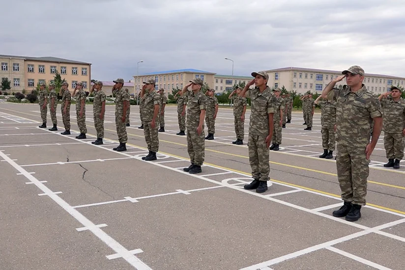 MN Əlahiddə Ümumqoşun Orduda gənc əsgərlərin hazırlıq prosesinin detallarını açıqlayıb