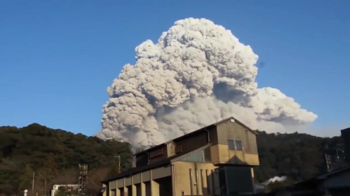 Japan's Shinmoedake volcano erupts, sending ash plume
