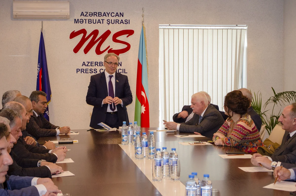 Mətbuat Şurası sədrinin müavinləri təyin olunub
