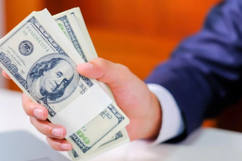 Dollarization level of savings in Azerbaijan drops
