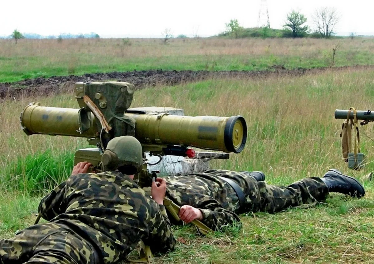 Белый дом одобрил поставки противотанковых ракет Украине