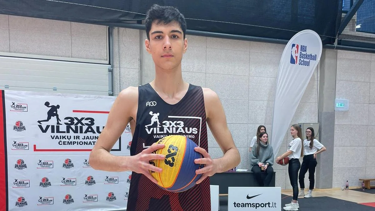 Azərbaycan millisinin basketbolçusu NBA məktəbinə qəbul olub