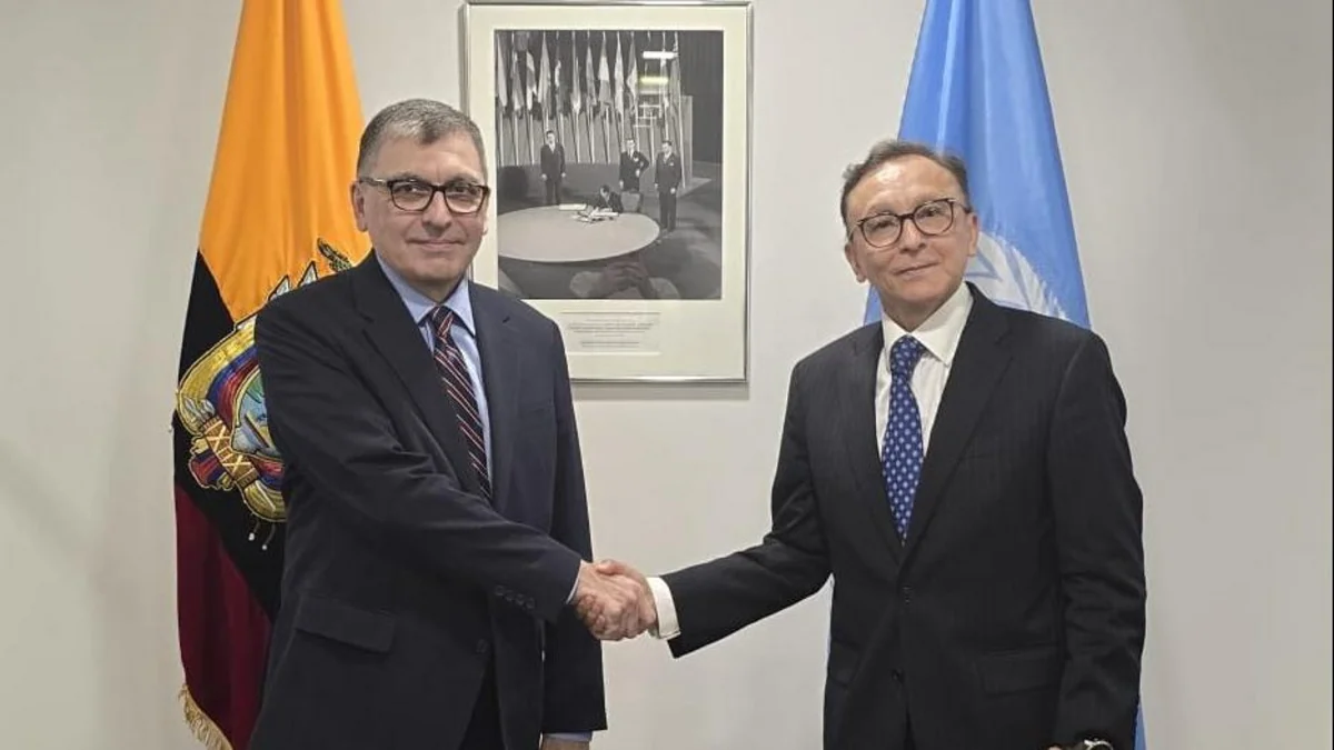 Tofiq Musayev ekvadorlu həmkarı ilə COP29-un öhdəliklərini müzakirə edib