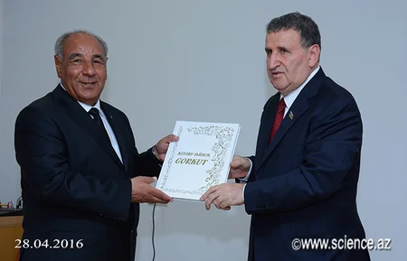 ​Türkmən şairi M.Fəraqinin Azərbaycan dilinə tərcümə edilmiş “Divan”ının təqdimatı olub