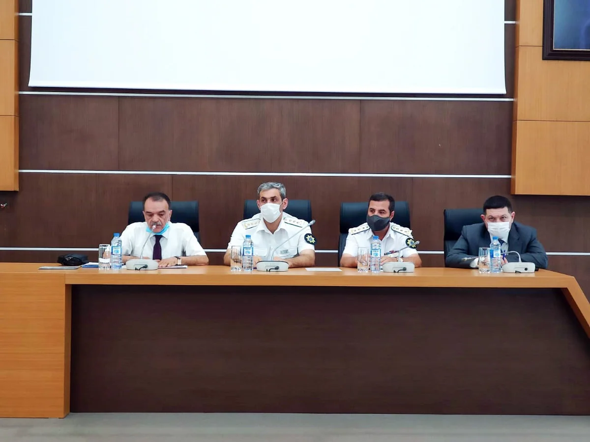 DGK-da pandemiya dövründə təhlükəsiz iş rejiminin təmin olunması ilə bağlı təlim keçirilib