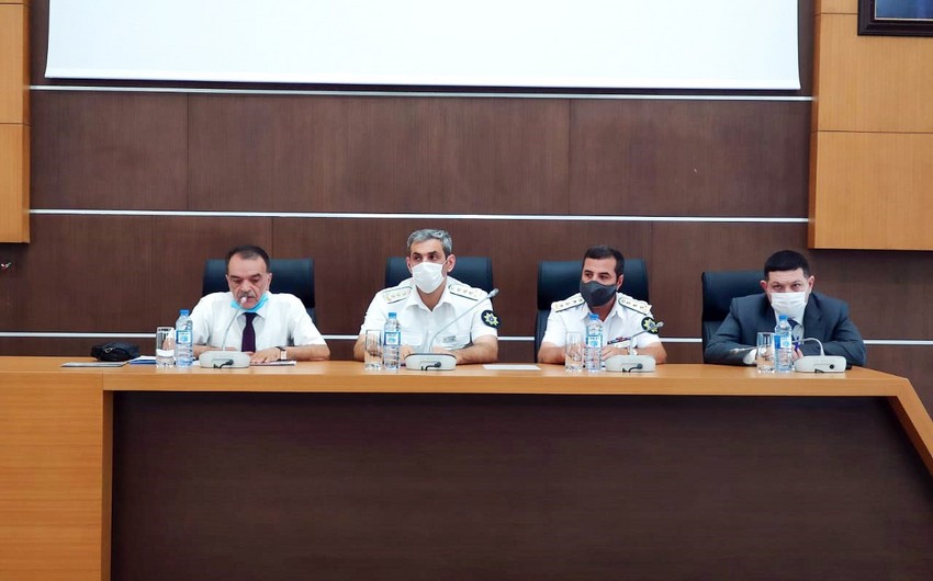 DGK-da pandemiya dövründə təhlükəsiz iş rejiminin təmin olunması ilə bağlı təlim keçirilib