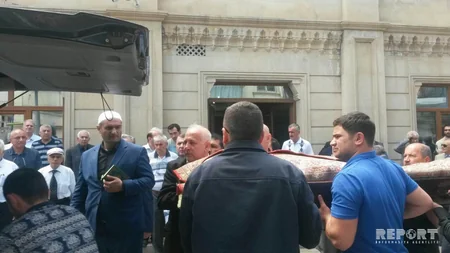 AFFA-nın ilk prezidenti Fuad Musayev dəfn olunub - YENİLƏNİB - FOTO