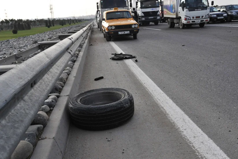 ​Bakıda uşağı vuran avtomobilin sürücüsü qaçıb