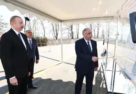 Tovuzda avtomobil yolu yenidən qurulub