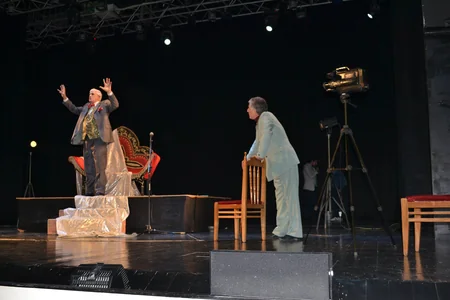 Mingəçevir teatrında Son reportaj tamaşasının premyerası keçirilib