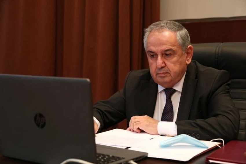 AMEA prezidentinin səlahiyyətlərinin icrası Arif Həşimova həvalə olunub