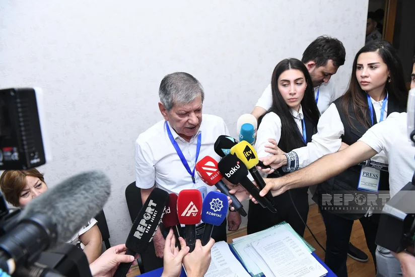 Məntəqə sədri: məhkumlar öz hüququndan istifadə edərək şəffaf şəkildə səs verirlər
