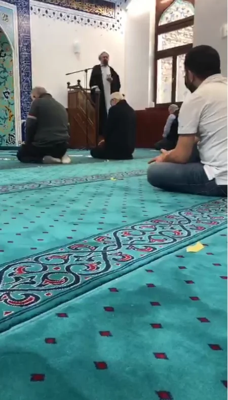 В различных мечетях Европы прочитаны молитвы в память о жертвах Ходжалы