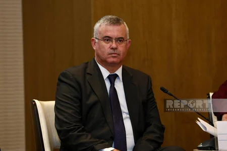 Ümummilli Lider Heydər Əliyevin 100 illiyinə həsr olunan Respublika əczaçılarının 4-cü konfransı keçirilib