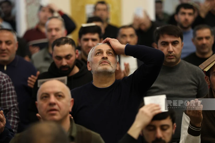 Bakıda Qədr gecəsi keçirilir - FOTOREPORTAJ