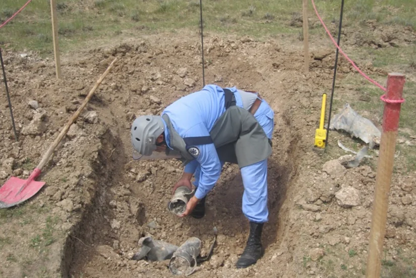 ​Ermənistan Azərbaycana fosforlu bomba atıb