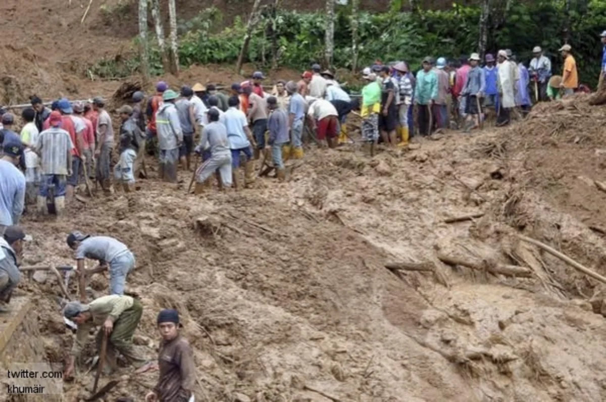 ​İndoneziyada təbii fəlakət qurbanlarının sayı 50 nəfəri ötüb