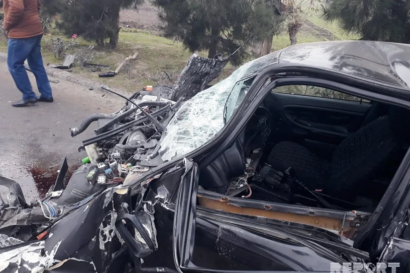 В праздничные дни в дорожных авариях в Азербайджане погибли 15 человек