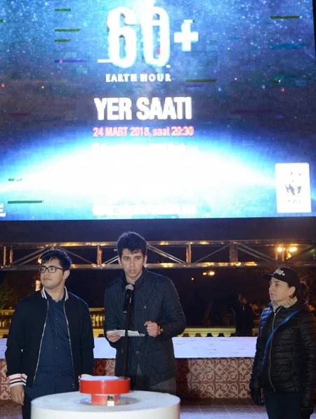 Azərbaycanda “Yer saatı 2018” ekoloji kampaniyası keçirilib