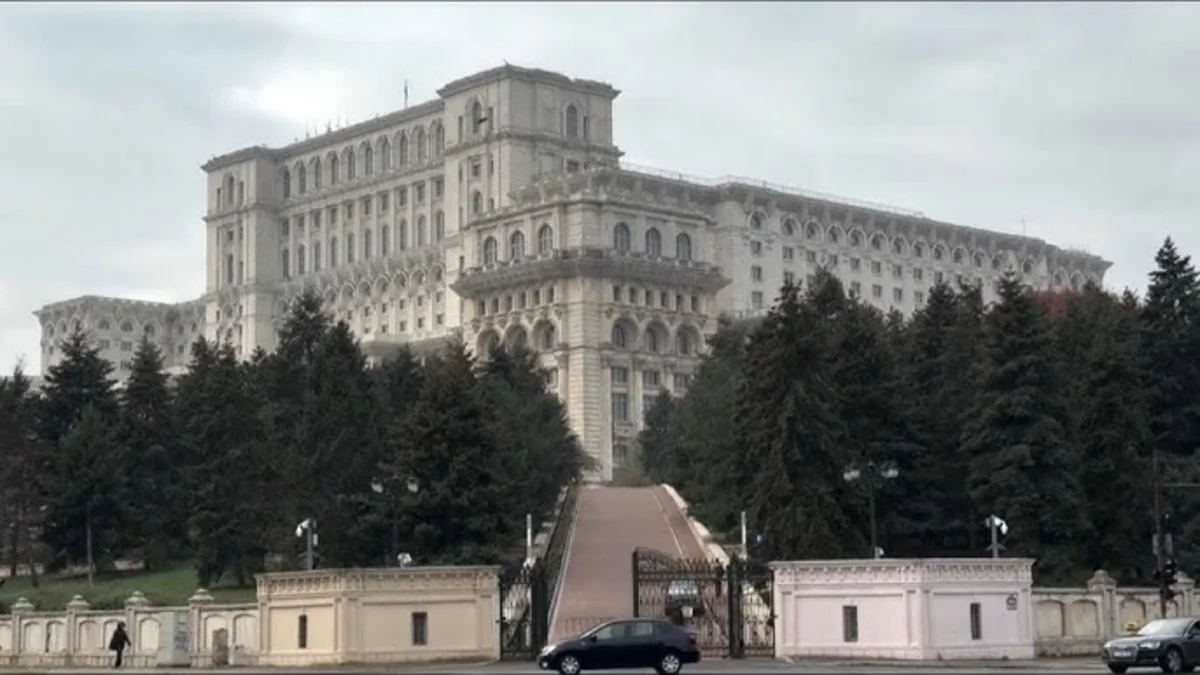 Rumıniya Konstitusiya Məhkəməsi prezident seçkilərinin birinci turunun nəticələrini ləğv edib