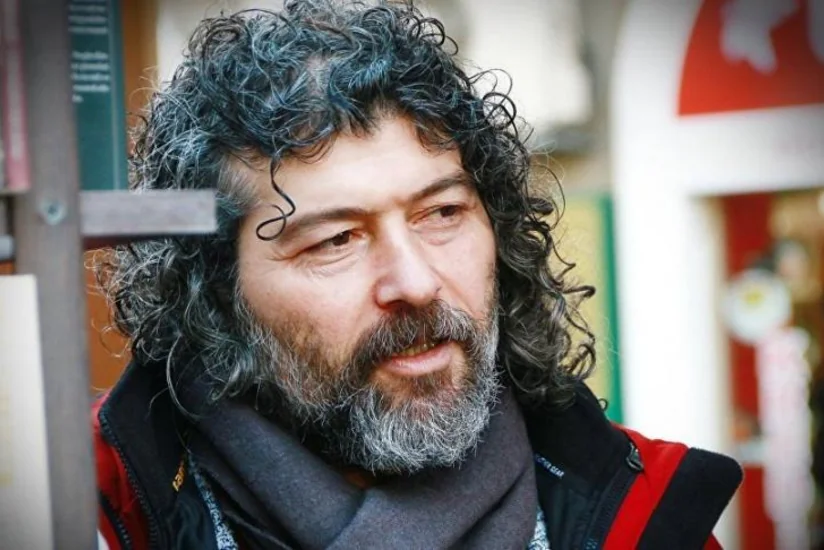 Nəşriyyat direktoru pandemiya dövründəki problemləri açıqladı