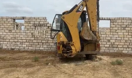 Abşeronda qanunsuz tikintinin qarşısı alınıb