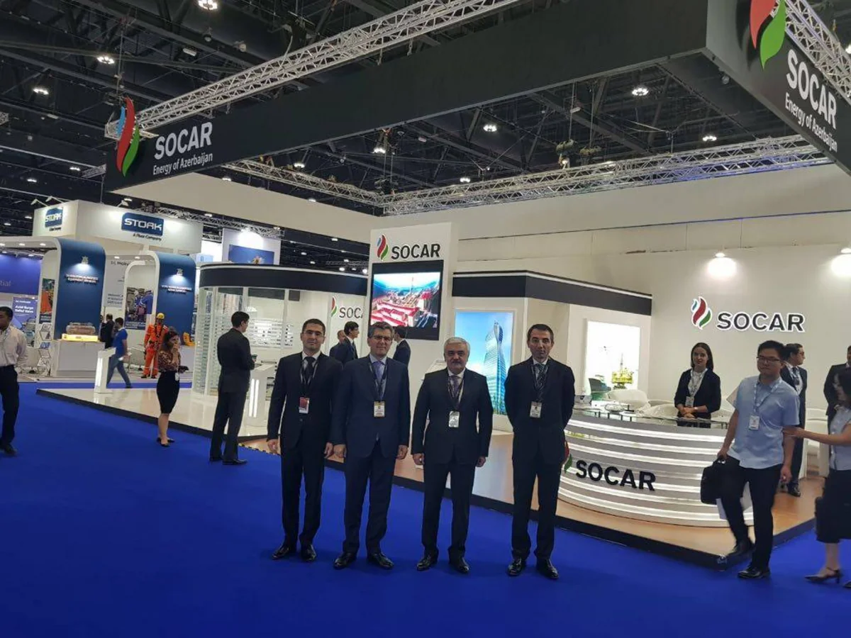 Президент SOCAR принял участие в круглом столе в Абу-Даби