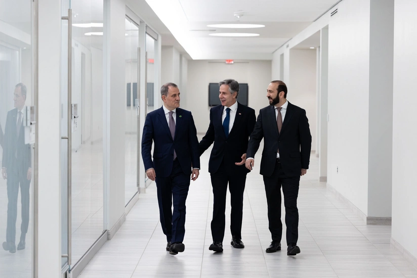 Blinkenin Azərbaycan və Ermənistanın xarici işlər nazirləri ilə ayrı-ayrılıqda görüşləri olub - YENİLƏNİB