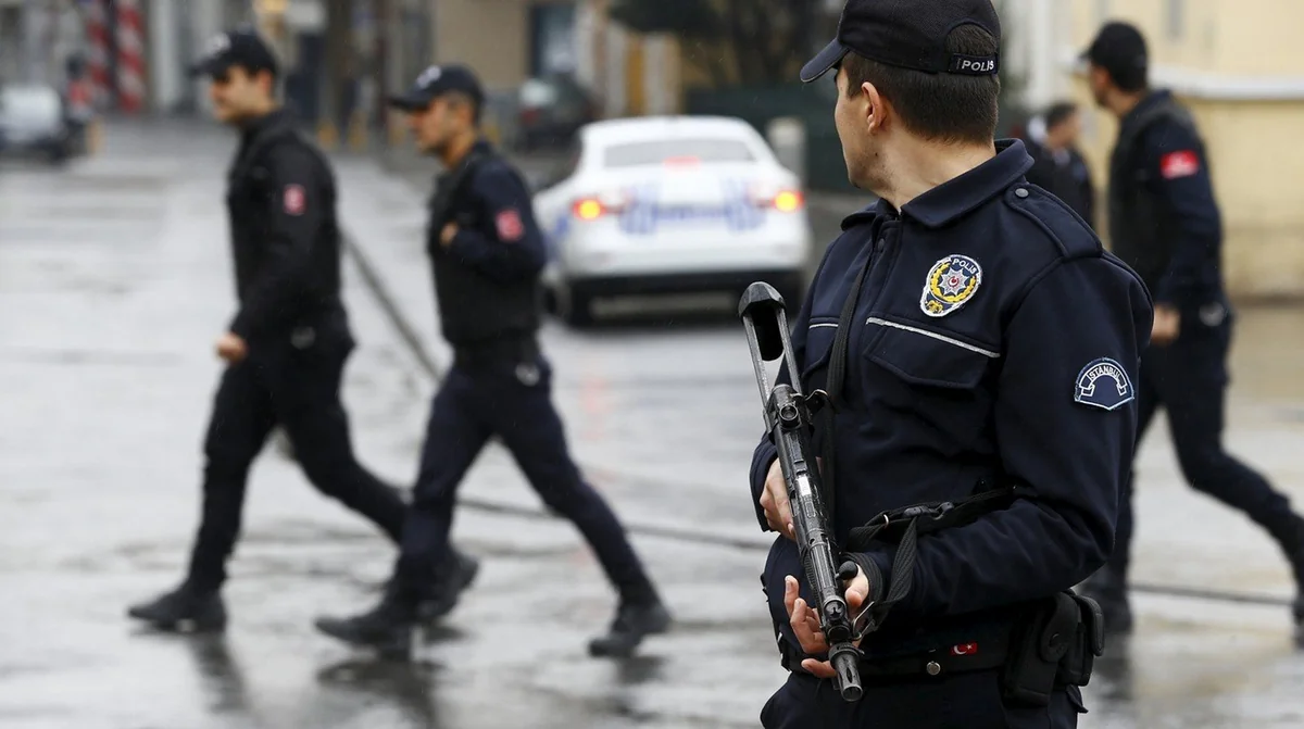 Türkiyədə İŞİD-lə əlaqəsi olan 51 şübhəli saxlanılıb