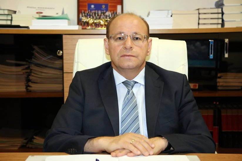 Vergilər Nazirliyinin rəsmisi: İqtisadi cəhətdən fəal olan 3 mln. nəfər hardadır?