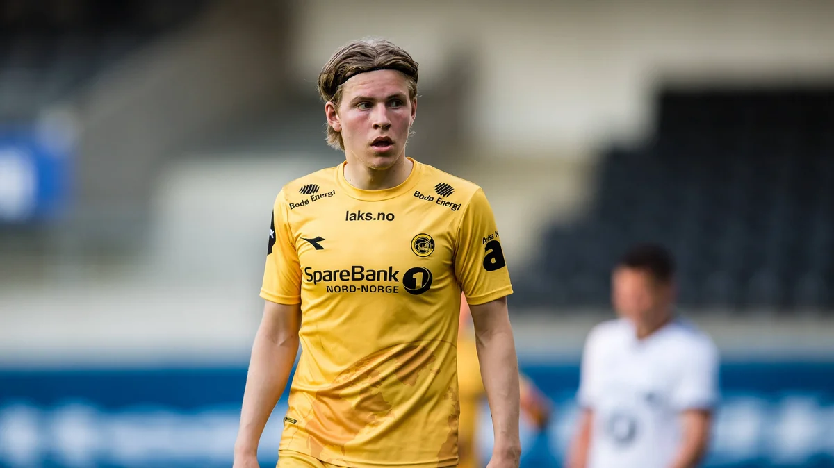 Milan 19 yaşlı hücumçu ilə müqavilə bağladı