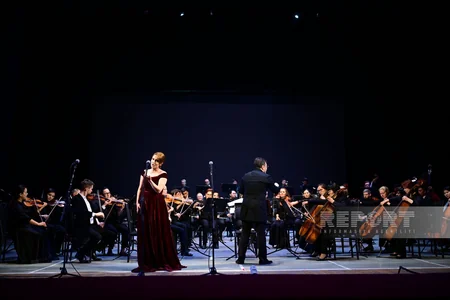Bişkekdə Üzeyir Hacıbəylinin 140 illliyi münasibətilə simfonik konsert təqdim olunub