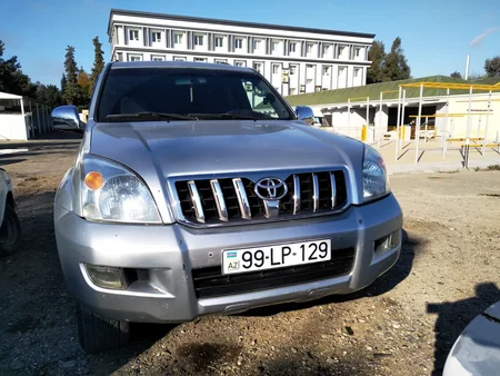 Şirvanda sürücü polisə müqavimət göstərərək qaçıb