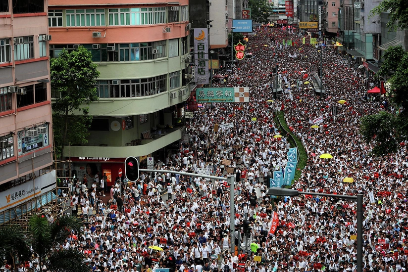 Beijing rejects Hong Kong plan to appease protesters
